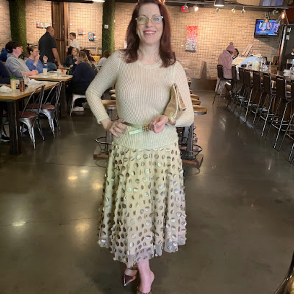 Meet your Posher, Dani - Picture 1 of 1